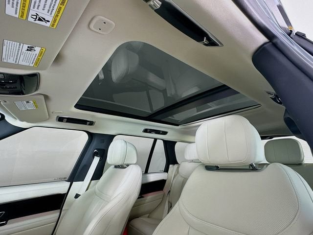 2023 Land Rover Range Rover SE