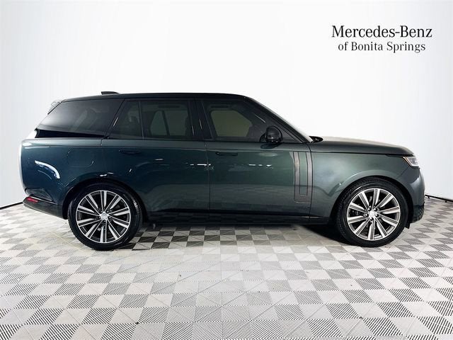 2023 Land Rover Range Rover SE