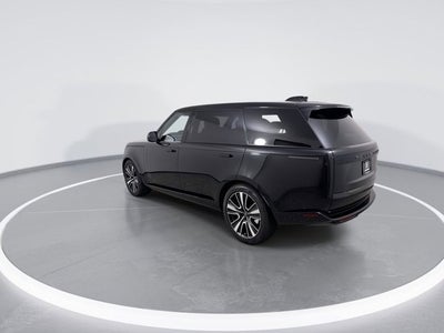 2023 Land Rover Range Rover SE