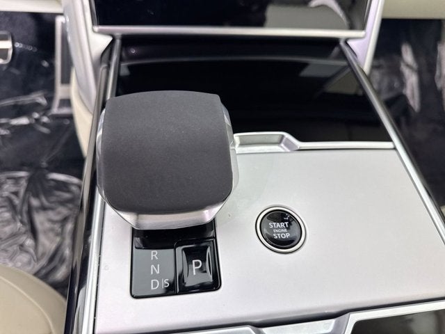 2024 Land Rover Range Rover SE