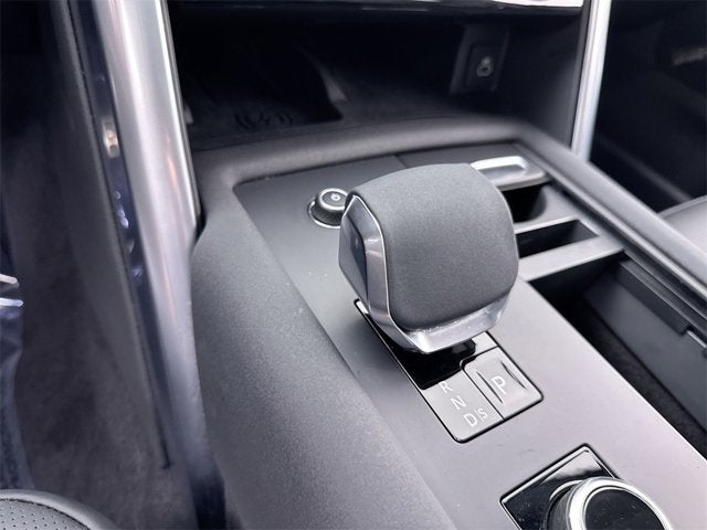 2024 Land Rover Discovery Dynamic SE