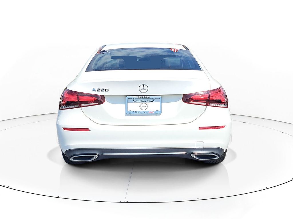 2022 Mercedes-Benz A 220 A 220