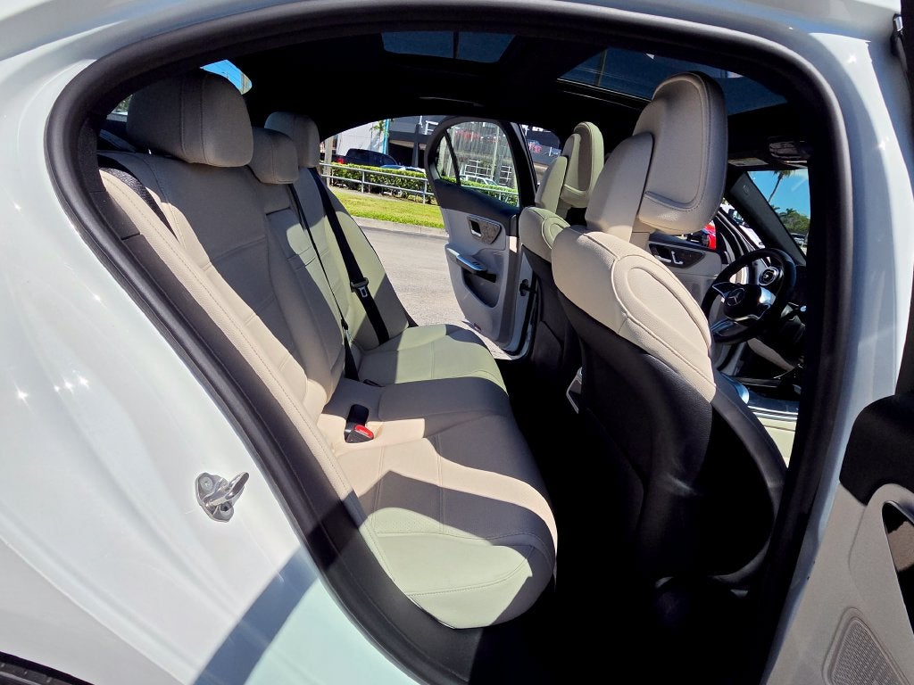 2023 Mercedes-Benz C 300 C 300