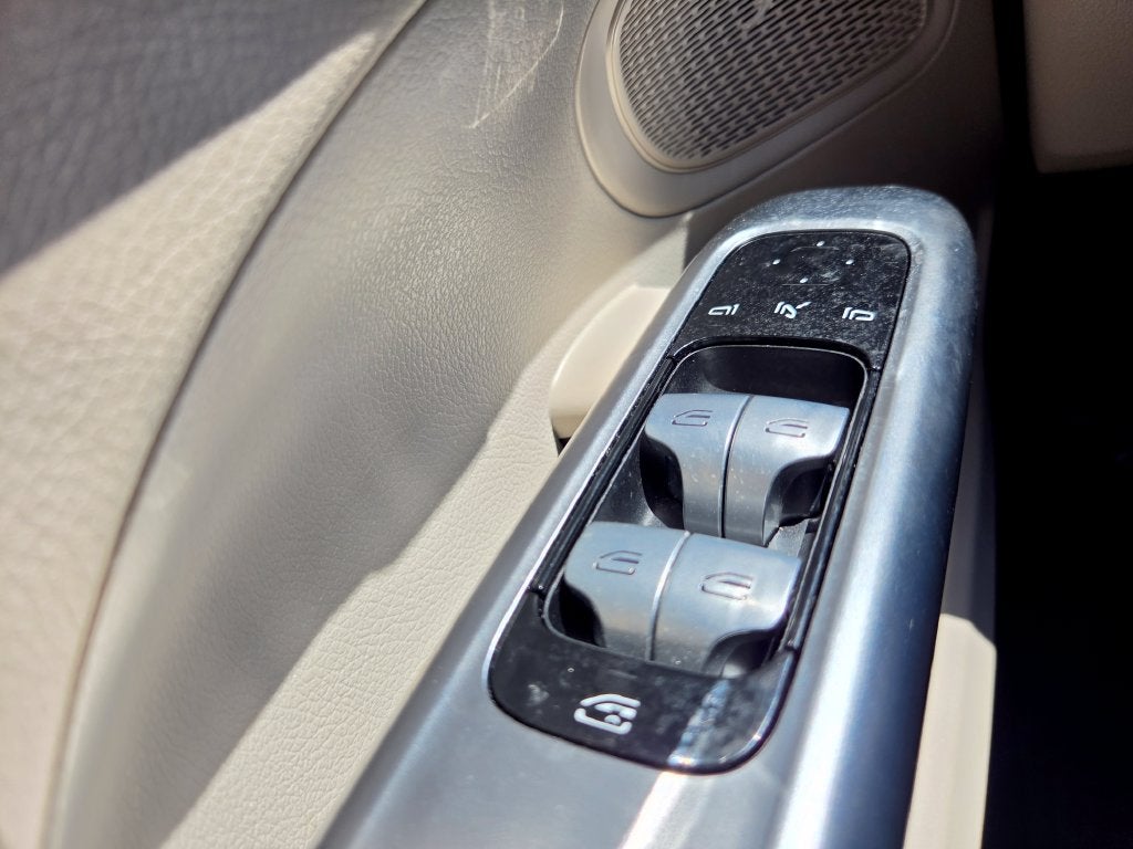 2023 Mercedes-Benz C 300 C 300