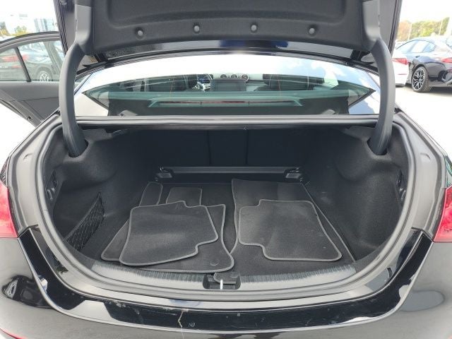 2025 Mercedes-Benz C 300 C 300