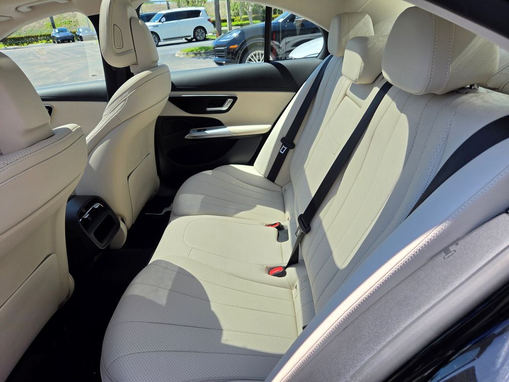 2025 Mercedes-Benz E 350 E 350