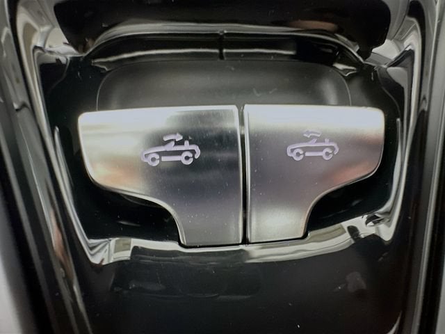 2026 Mercedes-Benz SL-Class Maybach SL 680 Monogram Series