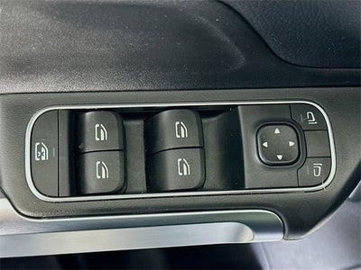 2023 Mercedes-Benz GLB GLB 250