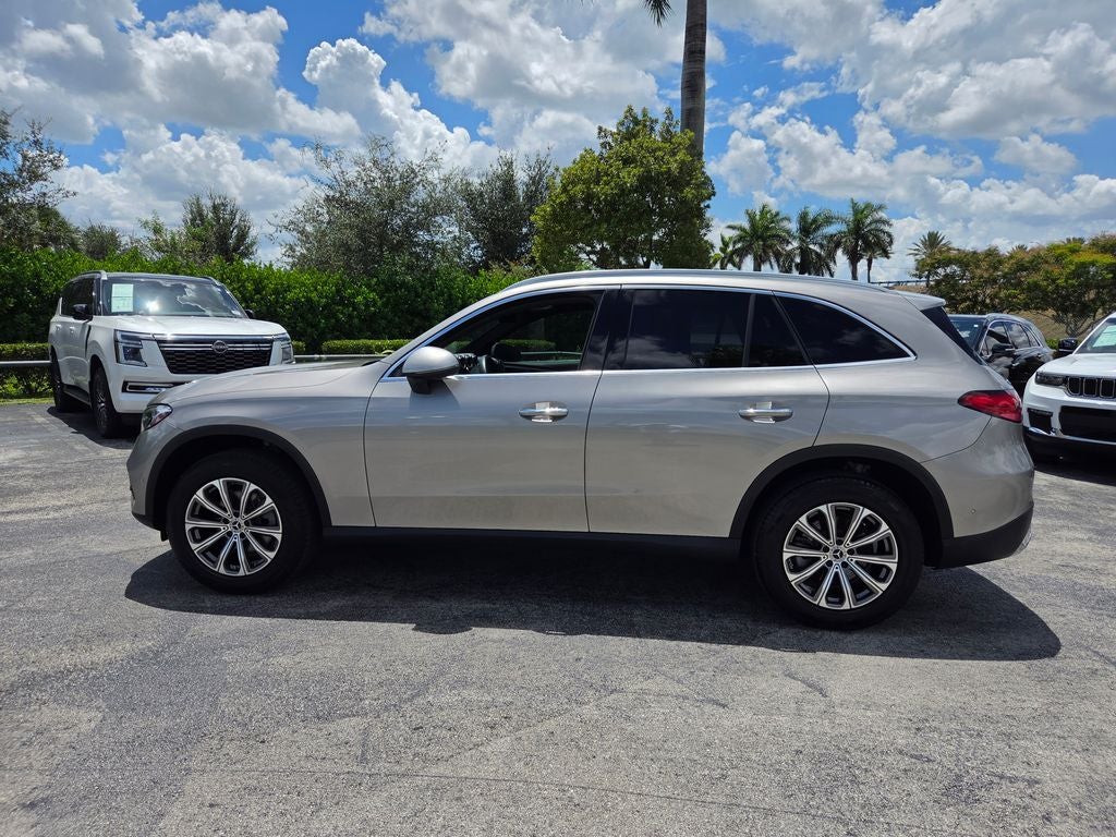 2023 Mercedes-Benz GLC 300 GLC 300