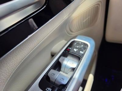 2023 Mercedes-Benz GLC 300 GLC 300