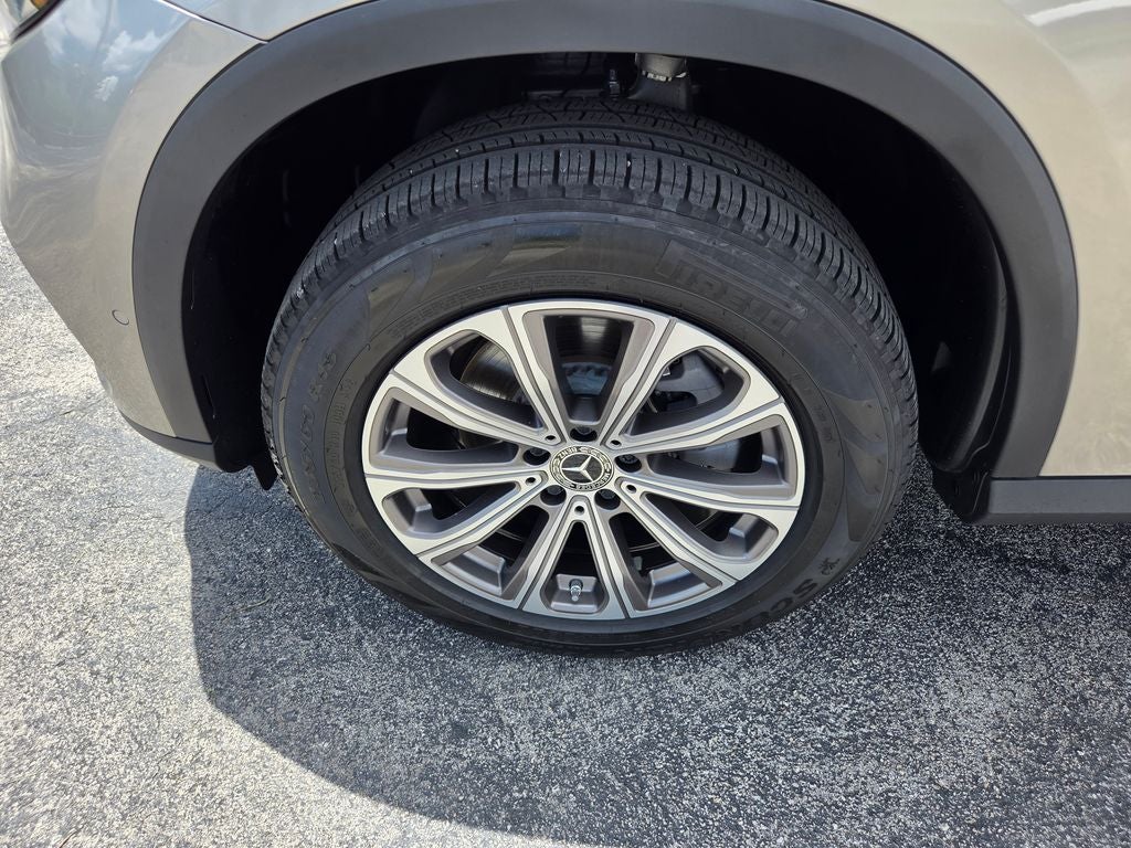 2023 Mercedes-Benz GLC 300 GLC 300