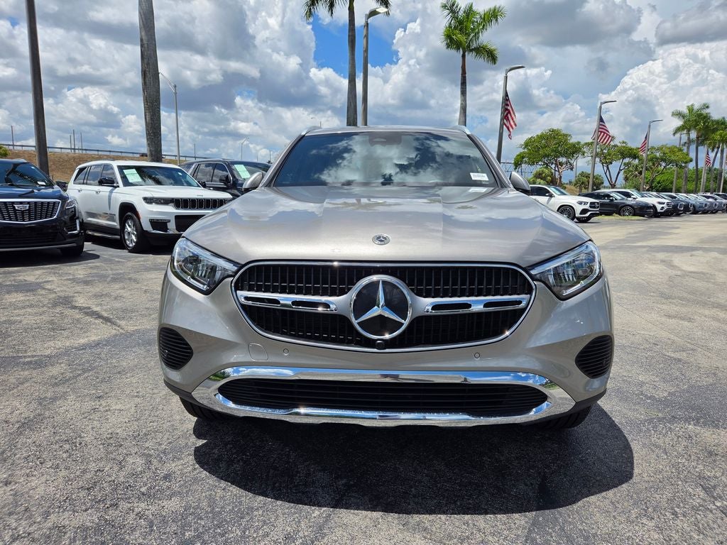 2023 Mercedes-Benz GLC 300 GLC 300