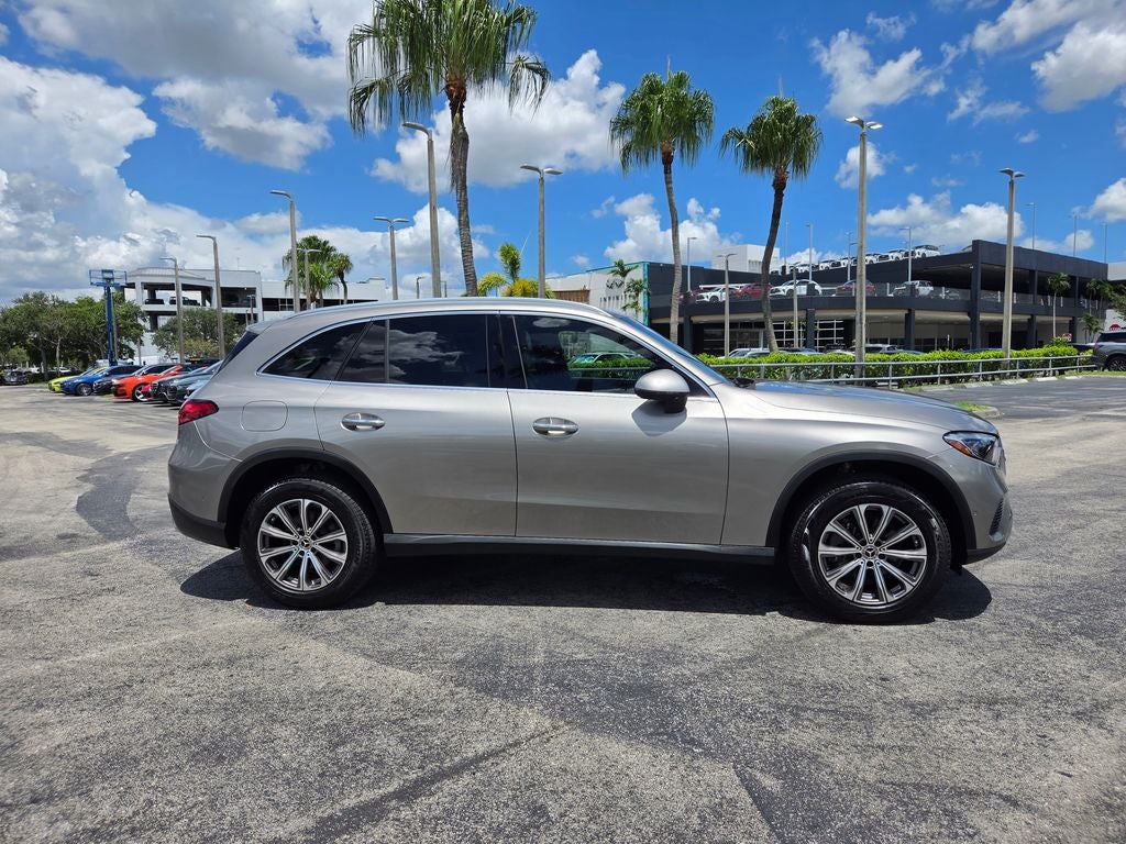 2023 Mercedes-Benz GLC 300 GLC 300