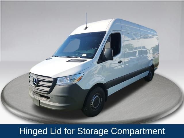 2024 Mercedes-Benz Sprinter Crew Van Crew 170 WB High Roof