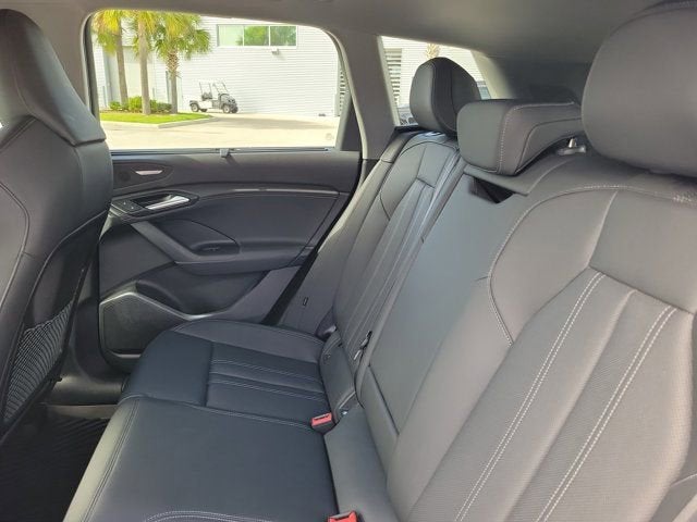 2025 Audi Q6 e-tron Premium Plus