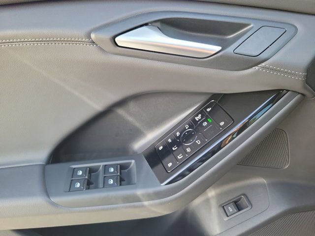 2025 Audi Q6 e-tron Premium Plus