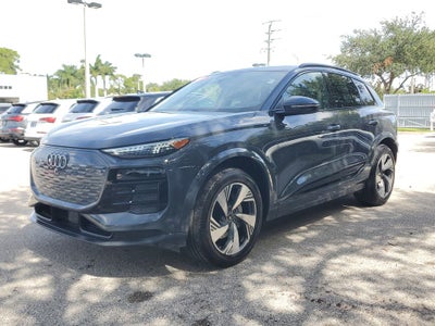 2025 Audi Q6 e-tron Premium Plus quattro