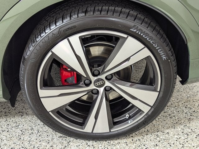 2025 Audi SQ5 Premium Plus 3.0 TFSI quattro