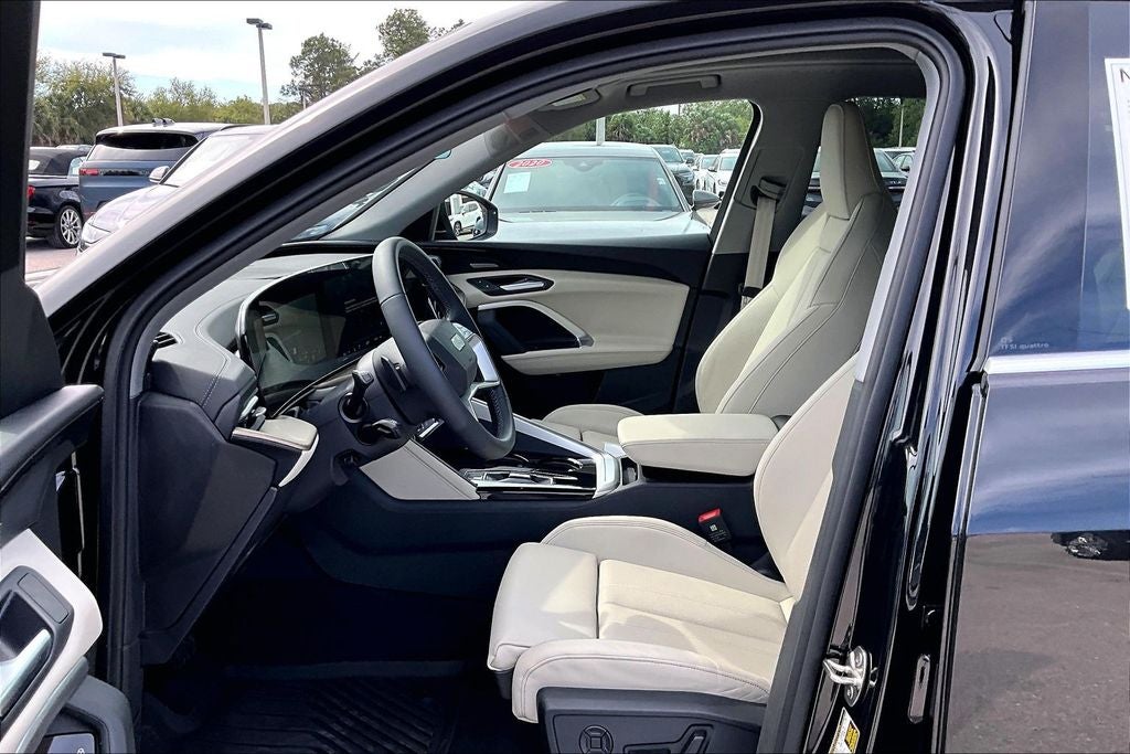 2025 Audi Q5 2.0T Premium Plus quattro