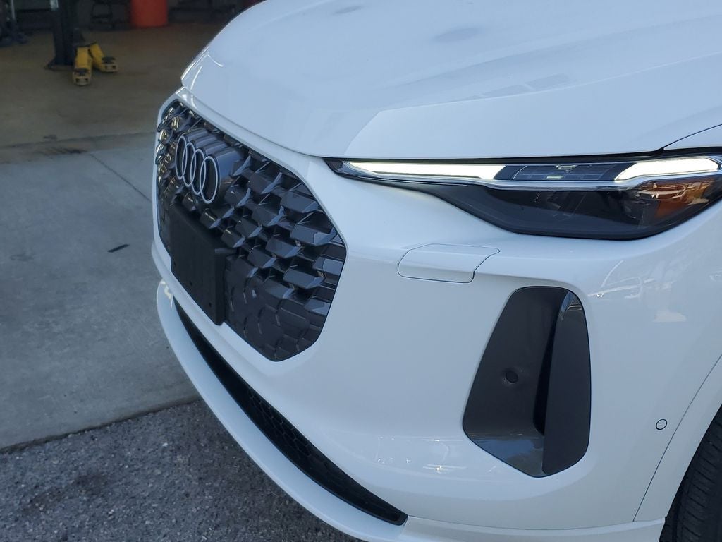 2025 Audi Q5 2.0T Premium Plus quattro