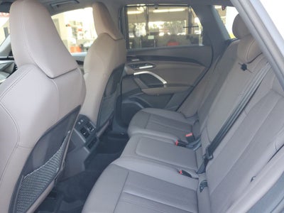 2025 Audi Q5 2.0T Premium Plus quattro