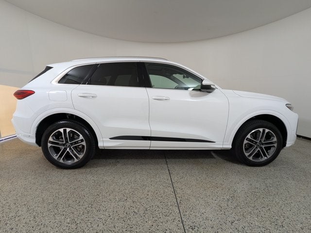 2025 Audi Q5 Premium Plus 2.0 TFSI quattro