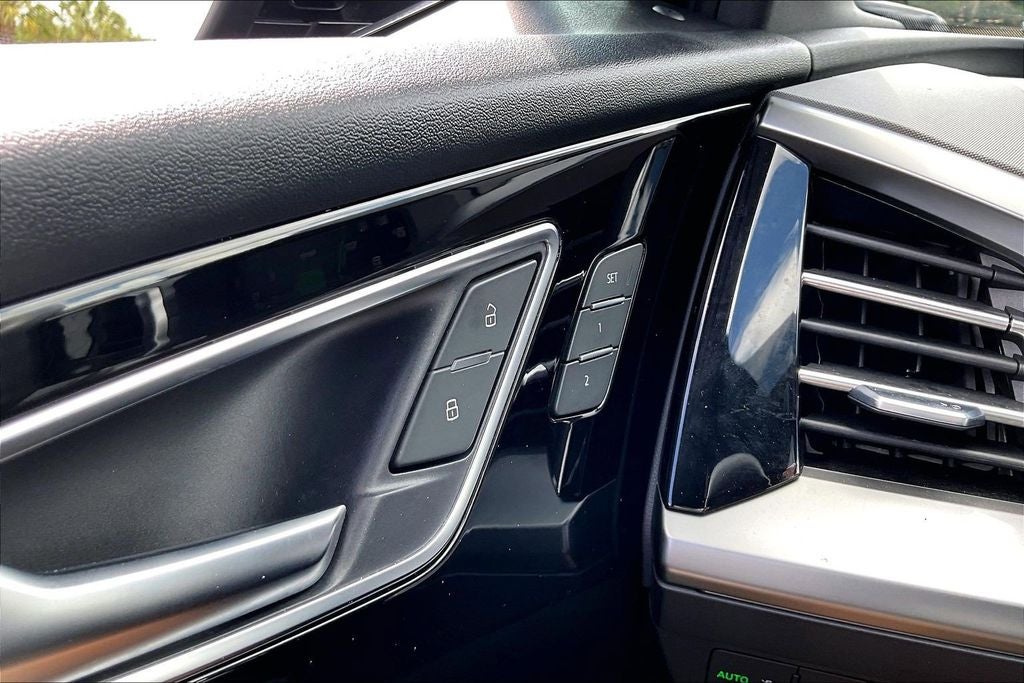 2023 Audi Q4 Sportback e-tron Premium Plus quattro