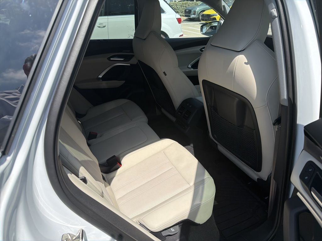 2025 Audi Q5 2.0T Prestige quattro