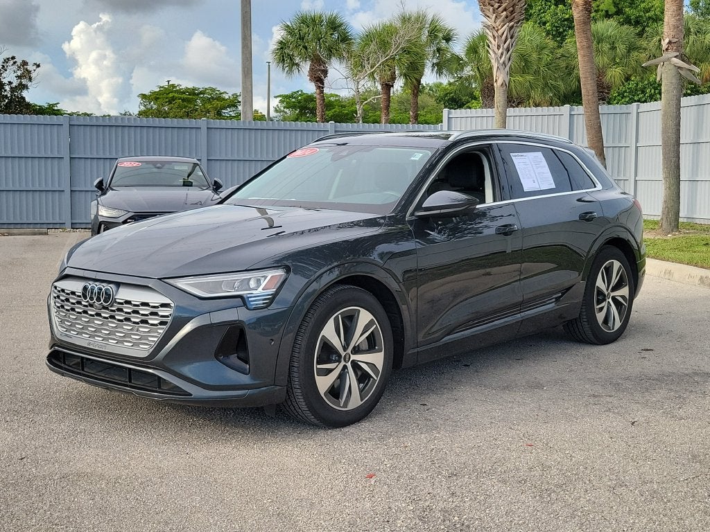 2024 Audi Q8 e-tron Premium Plus quattro