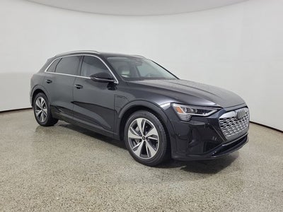 2024 Audi Q8 e-tron Premium Plus quattro