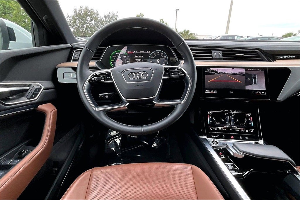 2024 Audi Q8 e-tron Premium Plus quattro