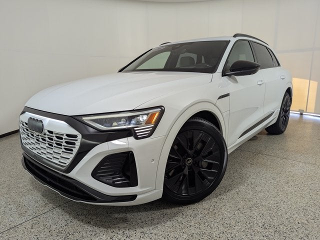 2024 Audi Q8 e-tron Prestige quattro