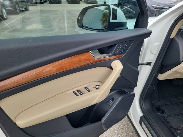 2023 Audi Q5 40 Premium