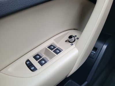 2023 Audi Q5 40 Premium