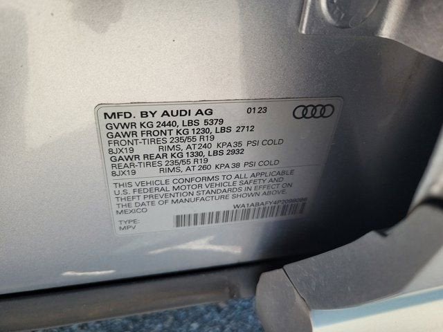 2023 Audi Q5 40 Premium
