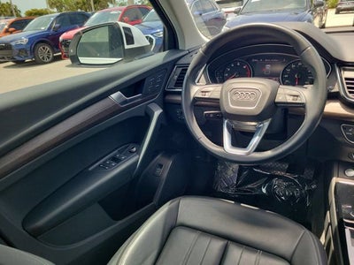 2023 Audi Q5 40 Premium