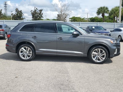 2023 Audi Q7 45 Premium quattro