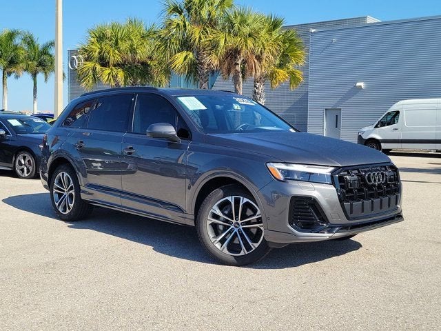 2025 Audi Q7 45 Premium