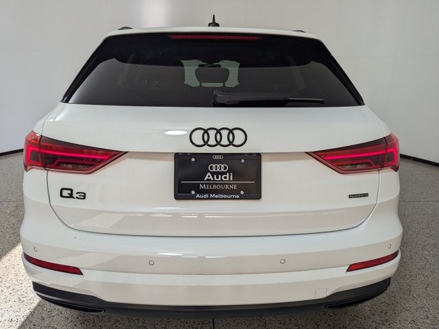 2024 Audi Q3 Premium 40 TFSI quattro