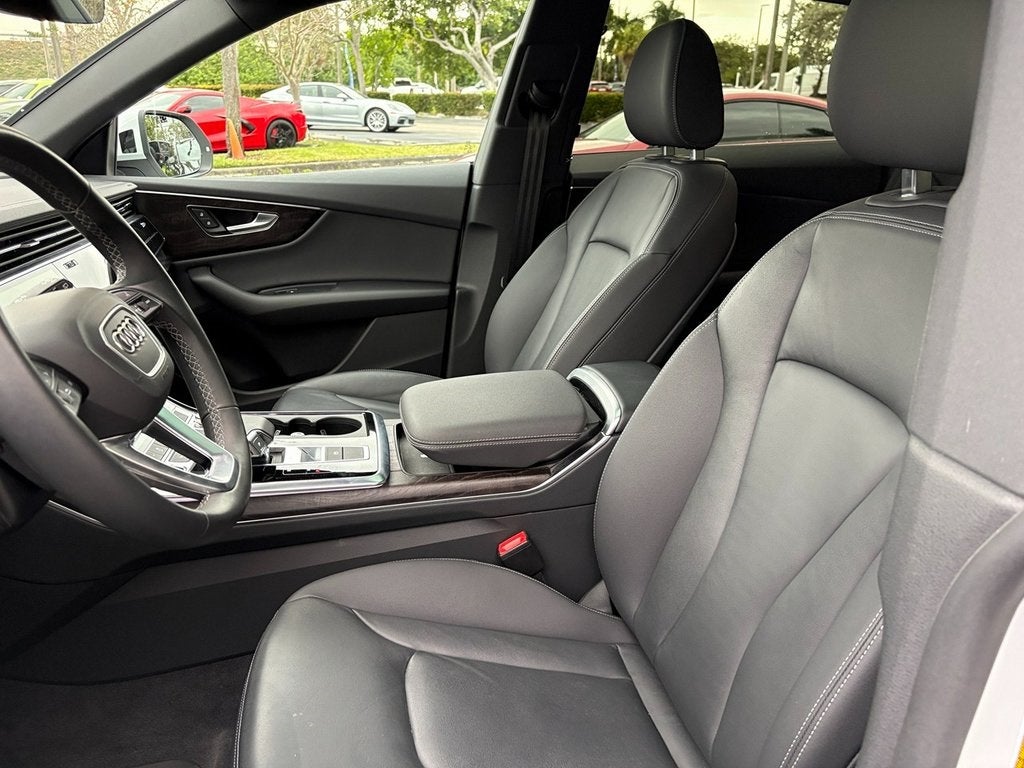 2023 Audi Q8 55 Premium quattro