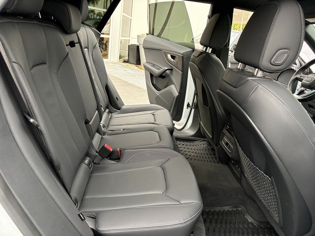 2023 Audi Q8 55 Premium quattro