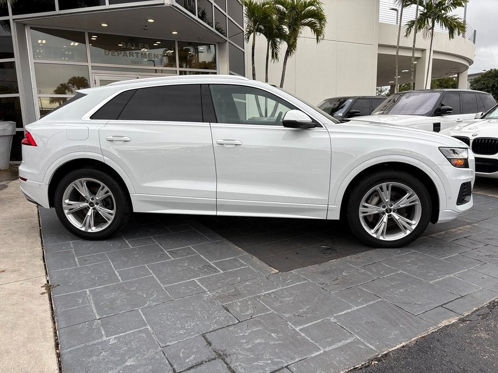 2023 Audi Q8 55 Premium quattro