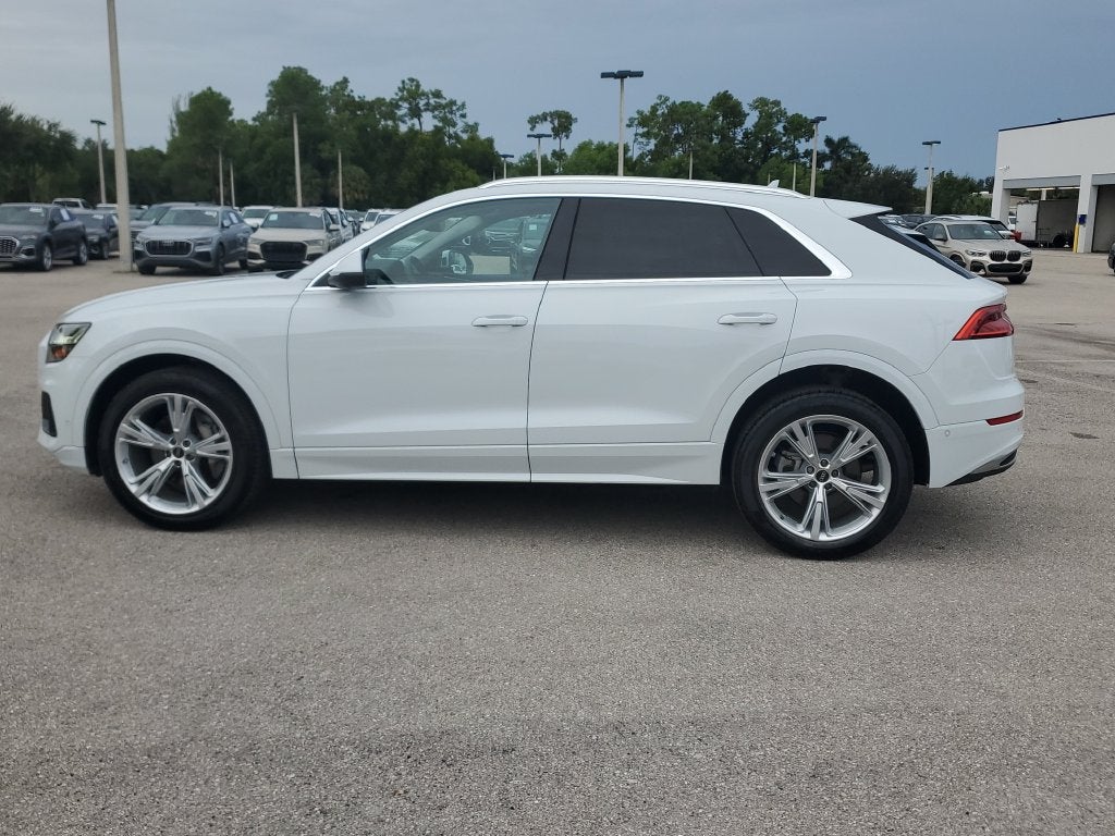 2023 Audi Q8 55 Premium quattro