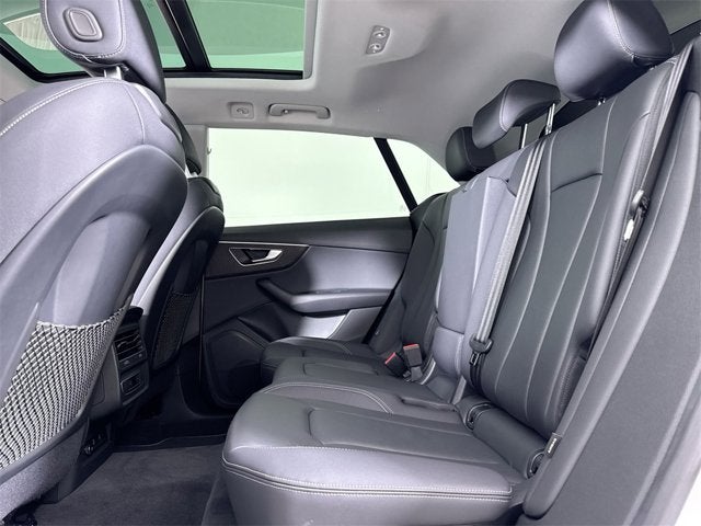 2023 Audi Q8 Premium