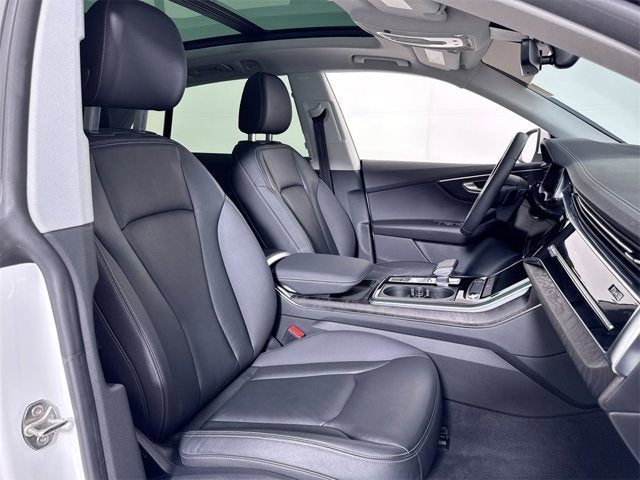 2023 Audi Q8 Premium