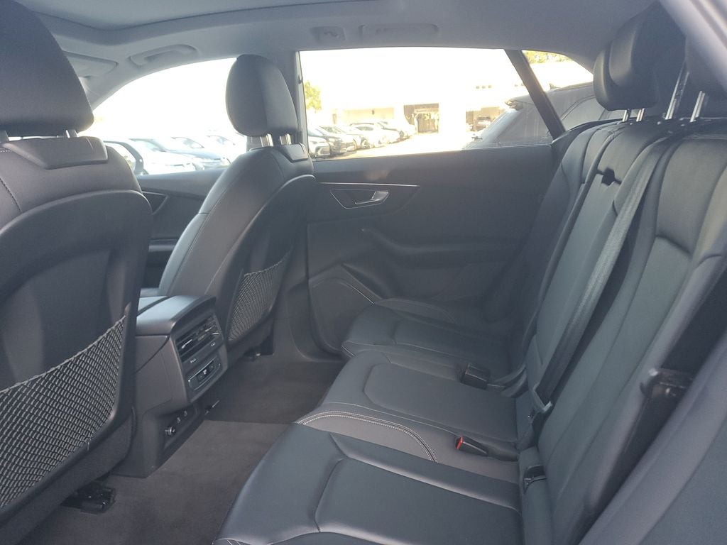 2023 Audi Q8 55 Premium quattro