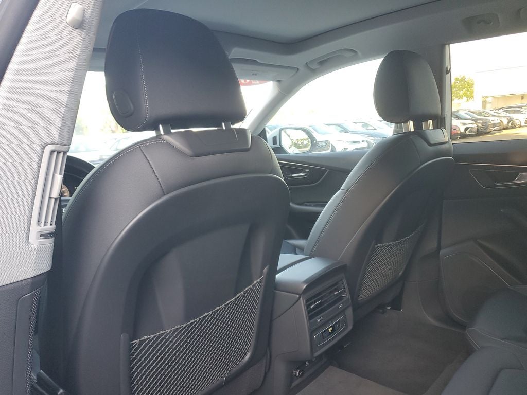 2023 Audi Q8 55 Premium quattro