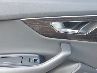2023 Audi Q8 55 Premium quattro