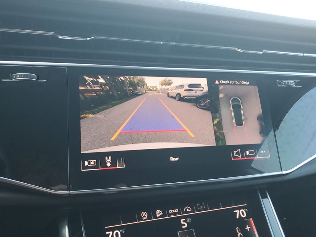 2023 Audi Q8 55 Premium quattro