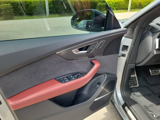 2025 Audi SQ8 4.0T Premium Plus